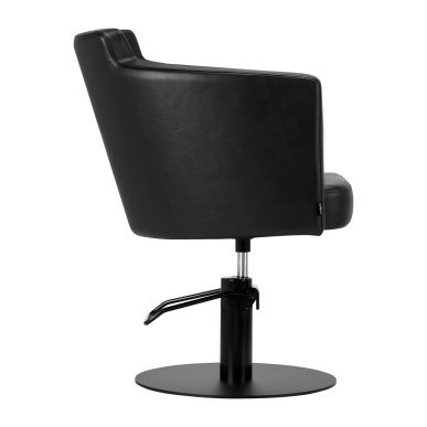 Professionele kappersstoel Gabbiano Roma zwart met hoogteverstelling en draaibare zitting voor knippen en stylen in de salon