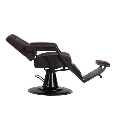 Professionele barberstoel Gabbiano Bruno bruin met zwart frame voor knippen, scheren en baardverzorging in de barbershop