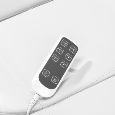 Professionele behandelstoel Sillon Luxury met 3 motoren, witte uitvoering en voetbediening voor salon, beautypraktijk en