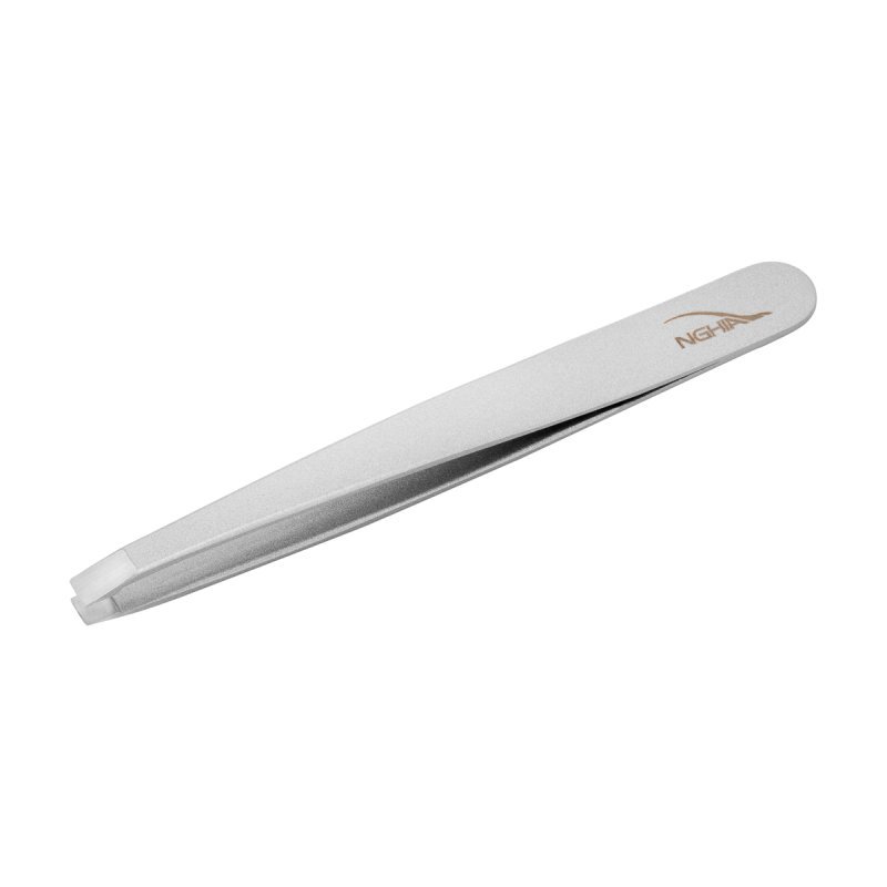 Wenkbrauwpincet NGHIA Export N.404 zilver voor precieze wenkbrauwstyling en cosmetische behandelingen in salon en studio