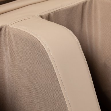 Professionele massagestoel Sakura Prime 108 wit voor wellness, ontspanning en herstel bij professioneel gebruik
