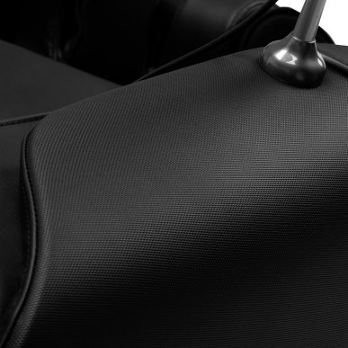 Massagestoel Sakura Luxury 808 zwart voor ontspanning, wellnessruimtes en professioneel klantcomfort in de salon