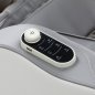 Professionele 3D-massagestoel Sakura Maximus 809 wit-grijs voor salons, spa's en wellnessruimtes met meer klantcomfort Professionele 3D-massagestoel Sakura Maximus 809 wit-grijs voor salons, spa's en wellnessruimtes met meer klantcomfort
