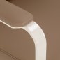 Professionele kappersstoel Omega Aurora lichtbruin hydraulisch voor comfortabel werken en een elegante salonwerkplek