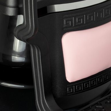 Barberstoel Gabbiano President roze en zwart voor professionele kapsalons, barbershops en comfortabele klantenpositionering