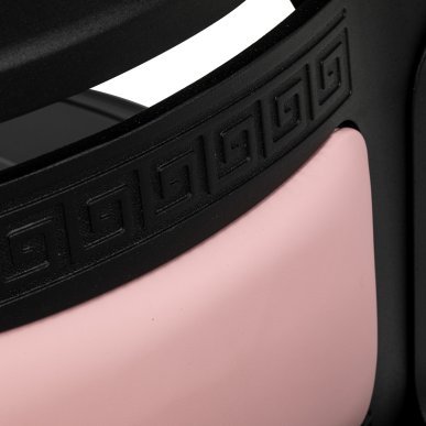 Barberstoel Gabbiano President roze en zwart voor professionele kapsalons, barbershops en comfortabele klantenpositionering