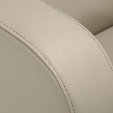 Professionele pedicurestoel Sillon Elysia SPA crème voor comfortabel werken in kapsalon, praktijk en beautystudio