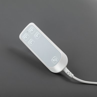 Elektrische behandeltafel BALANCE Eso Pro voor massage en fysiotherapie met Pivotfunctie, gesplitste voetsteun, grijs