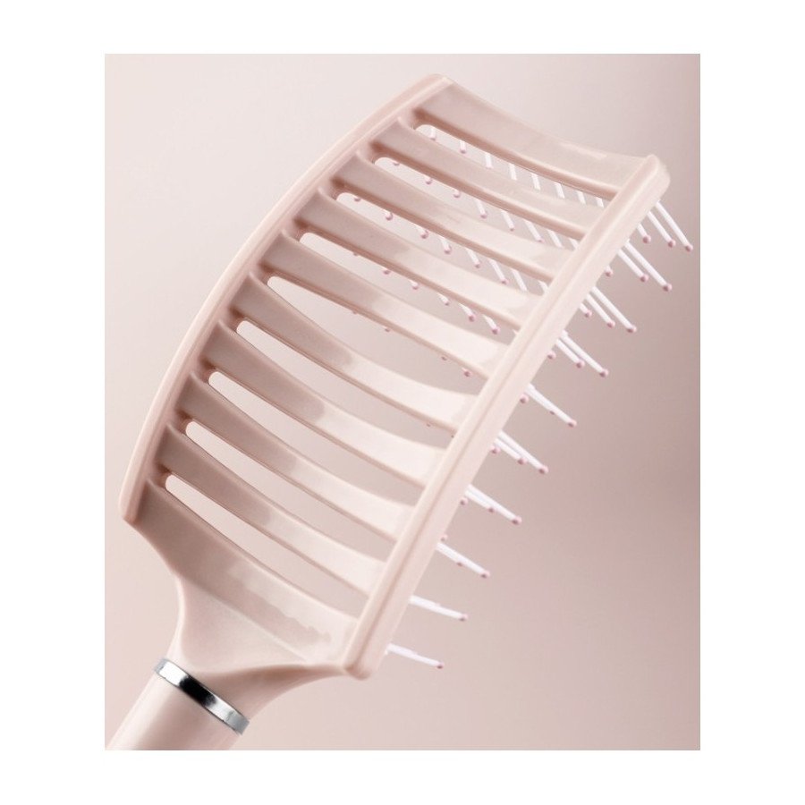 Brosse à cheveux rose poudré – effet racines, coiffage & massage