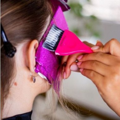 Framar Classic Colour Brush Pink – professional hair coloring brush 2