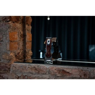 Wahl 5-Star Cordless Magic Clip Burgundy – Professioneller kabelloser Haarschneider mit Pivotmotor