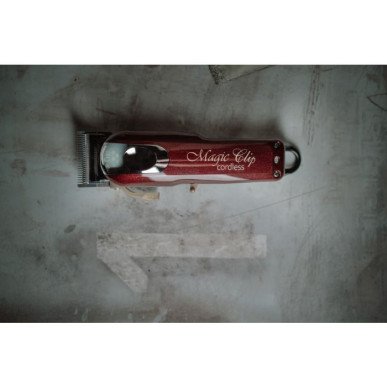 Wahl 5-Star Cordless Magic Clip Burgundy – Profesjonalna maszynka bezprzewodowa do włosów z mocnym silnikiem pivot