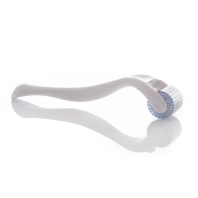 Derma roller voor mesotherapie 1.5 mm met 192 titanium naalden voor microneedling, serumopname en huidvernieuwing