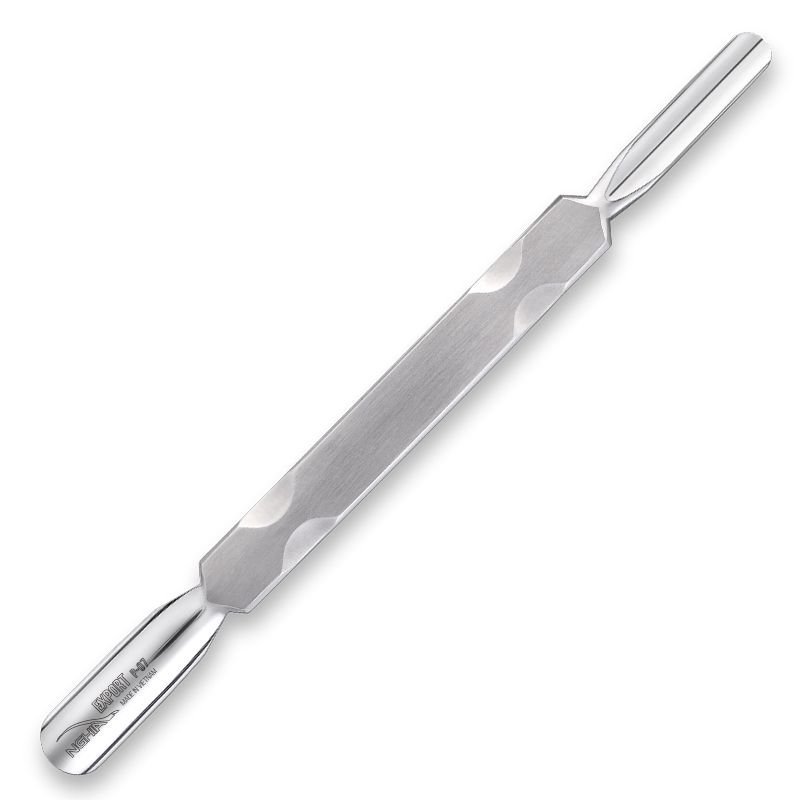 Nagelriemduwer Nghia P-07 Export voor precieze manicure-, pedicure-, wenkbrauw- en nagelbehandelingen in professionele salons Nagelriemduwer Nghia P-07 Export voor precieze manicure-, pedicure-, wenkbrauw- en nagelbehandelingen in professionele salons