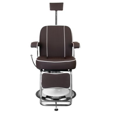 Professionele barberstoel Gabbiano Amadeo bruin voor kapsalon en barbershop met comfort en praktische saloninrichting