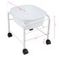 Rechte pedicurebak met witte wielen voor professionele salons en comfortabele pedicurebehandelingen in behandelruimtes Rechte pedicurebak met witte wielen voor professionele salons en comfortabele pedicurebehandelingen in behandelruimtes