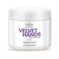 Handpeeling Farmona Velvet Hands 550 g voor professionele handverzorging in salon en beautyretail met comfortabele applicatie Handpeeling Farmona Velvet Hands 550 g voor professionele handverzorging in salon en beautyretail met comfortabele applicatie