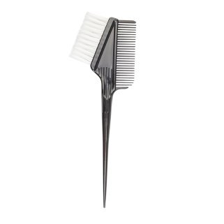 Verfkwast met kam zwart D-08 voor professioneel kapperswerk, praktische applicatie en nette werkorganisatie in de salon