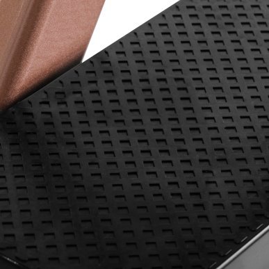 Make-upstoel van aluminium in roségoud voor professioneel salon- en praktijkgebruik met comfort en ergonomische ondersteuning