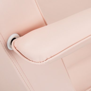 Hydraulische behandelstoel Basic 210 roze voor salon, praktijk en behandelruimte met comfortabele ergonomische ondersteuning